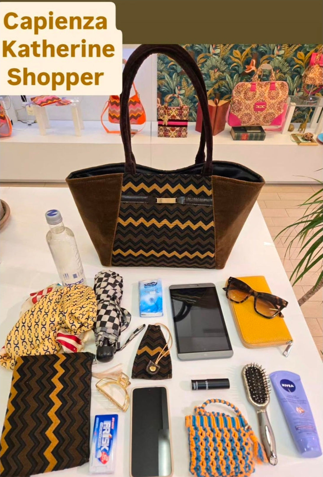 KATHERINE MENTA SHOPPER