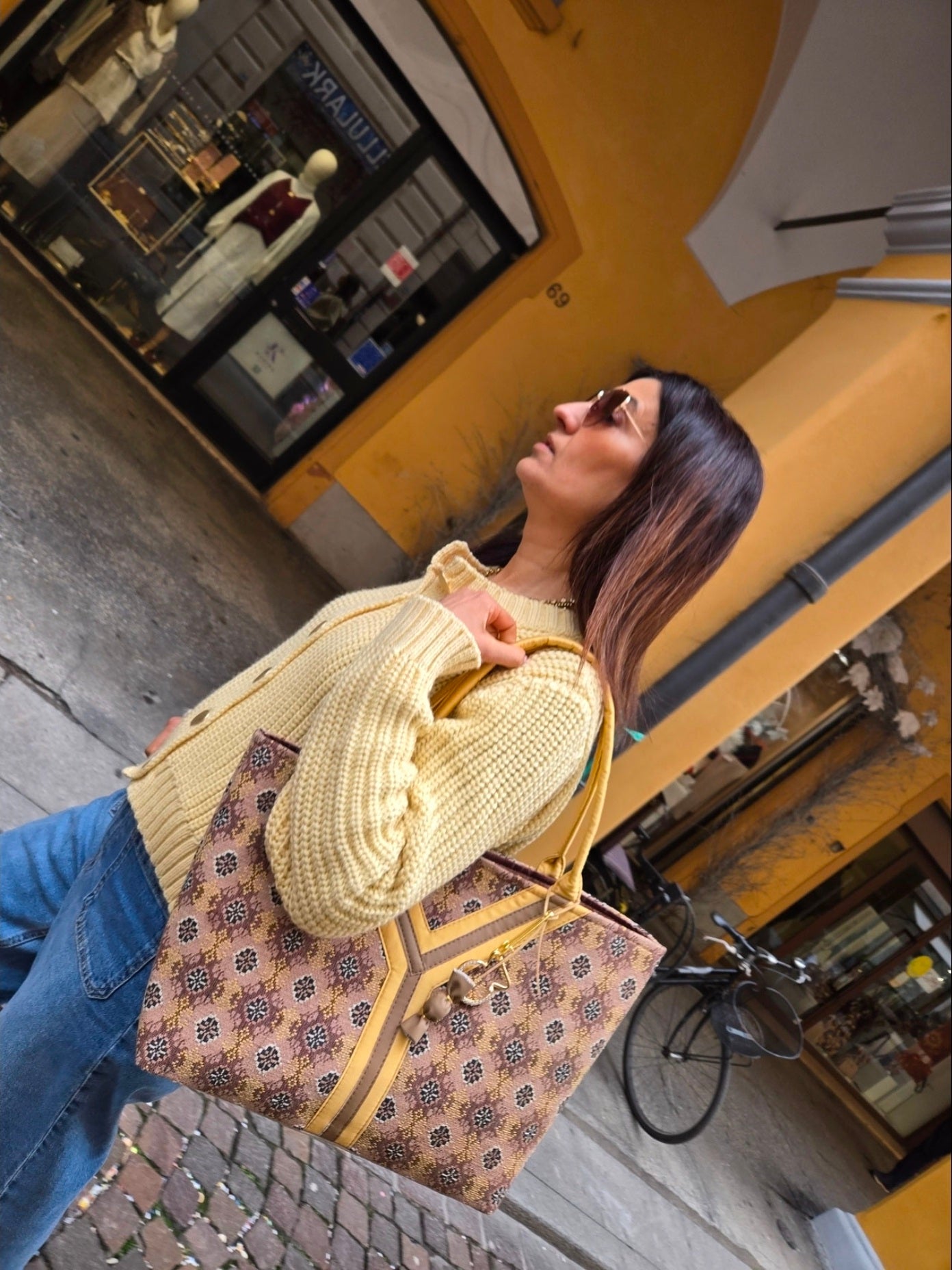Vittoria giallo burro shopper