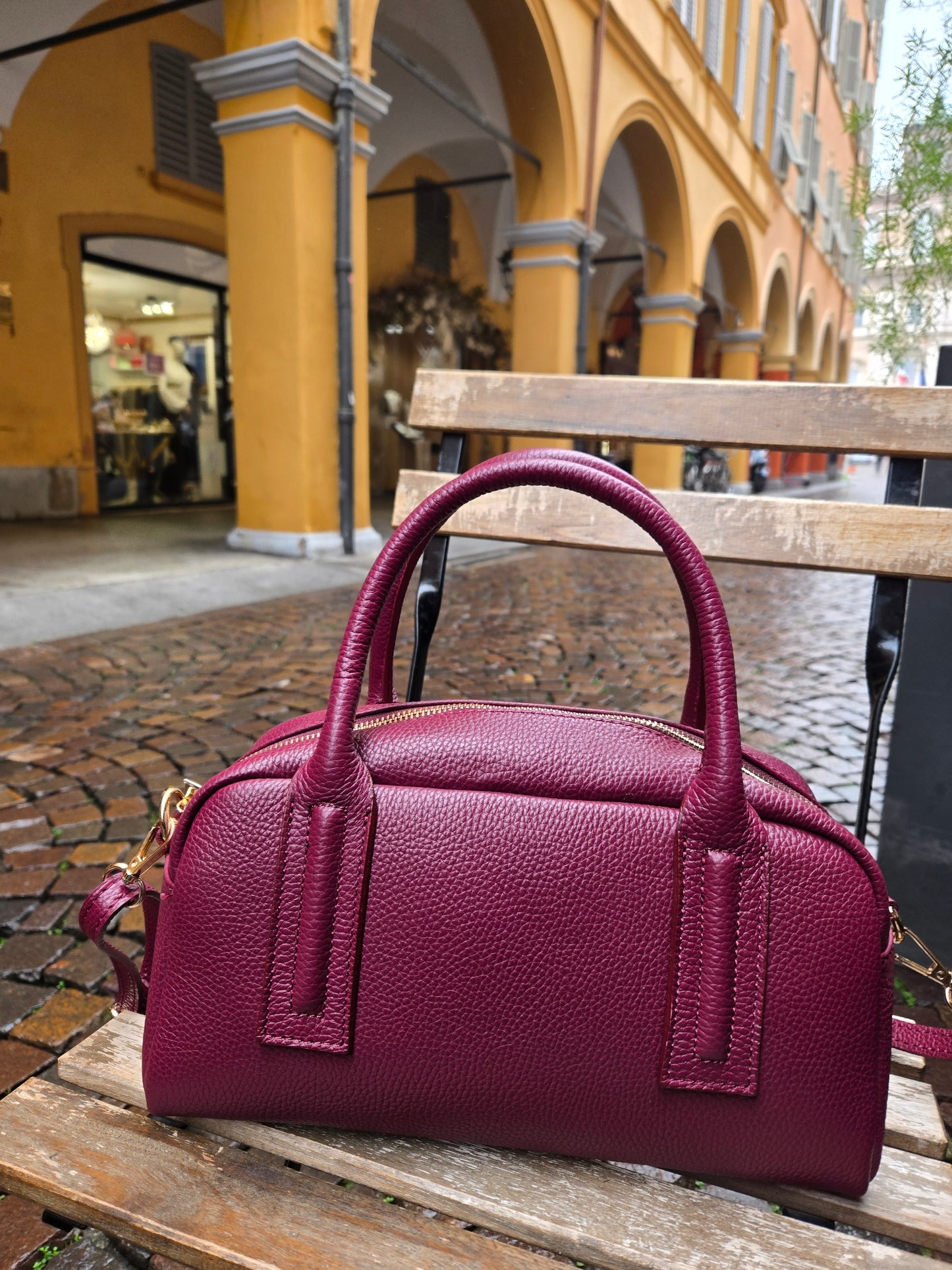 GIORGIA IN PELLE