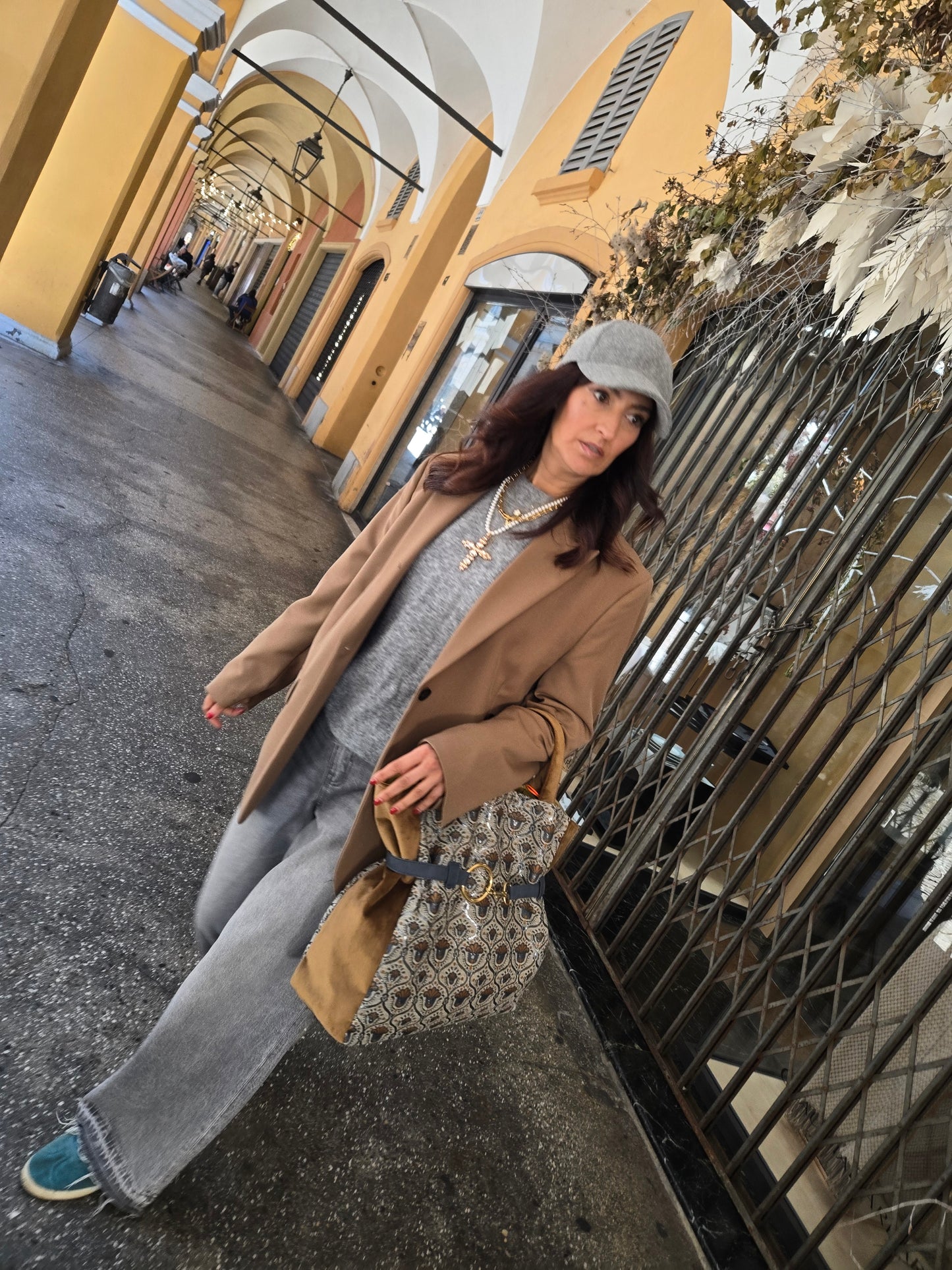 ADELAIDE GRIGIA MAXI