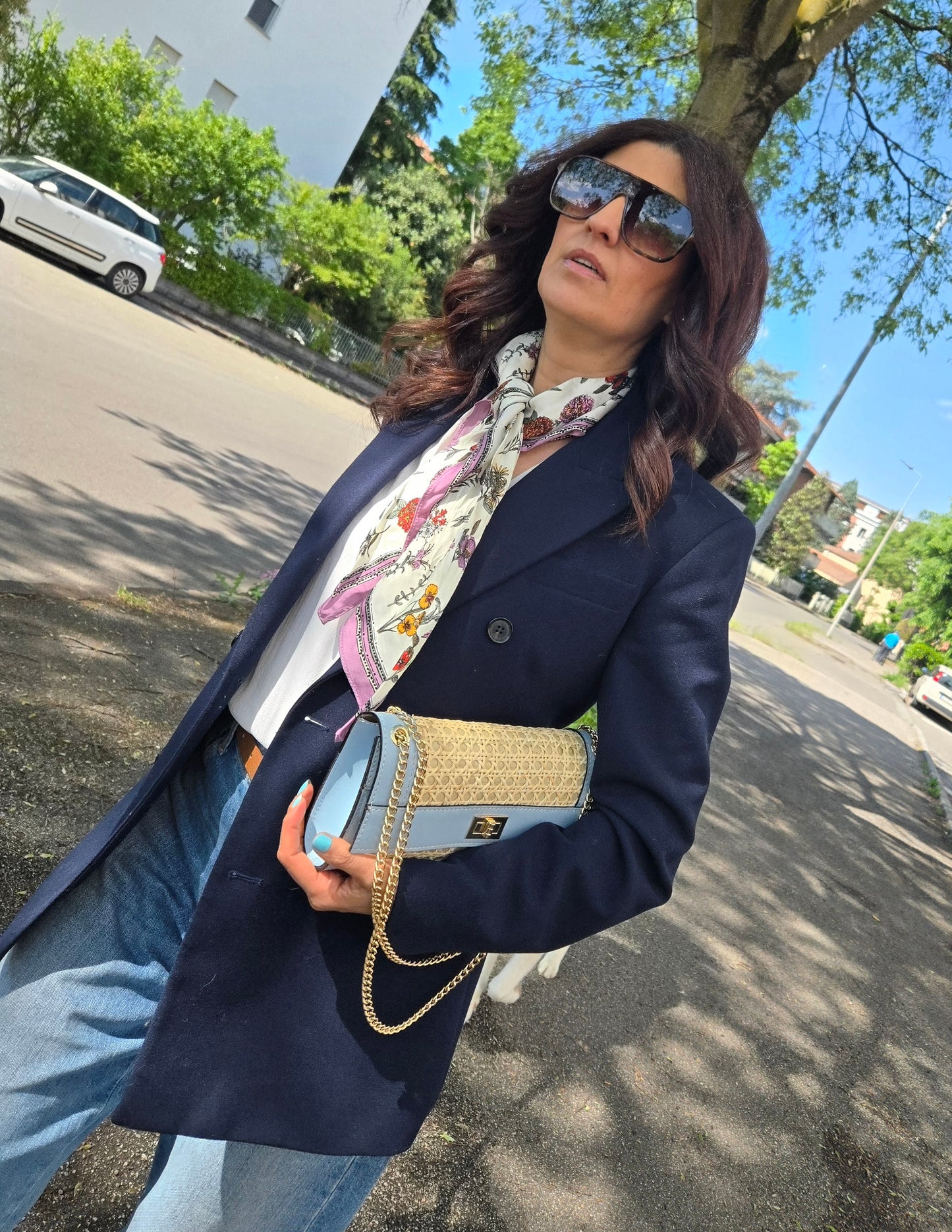 leonie azzurra