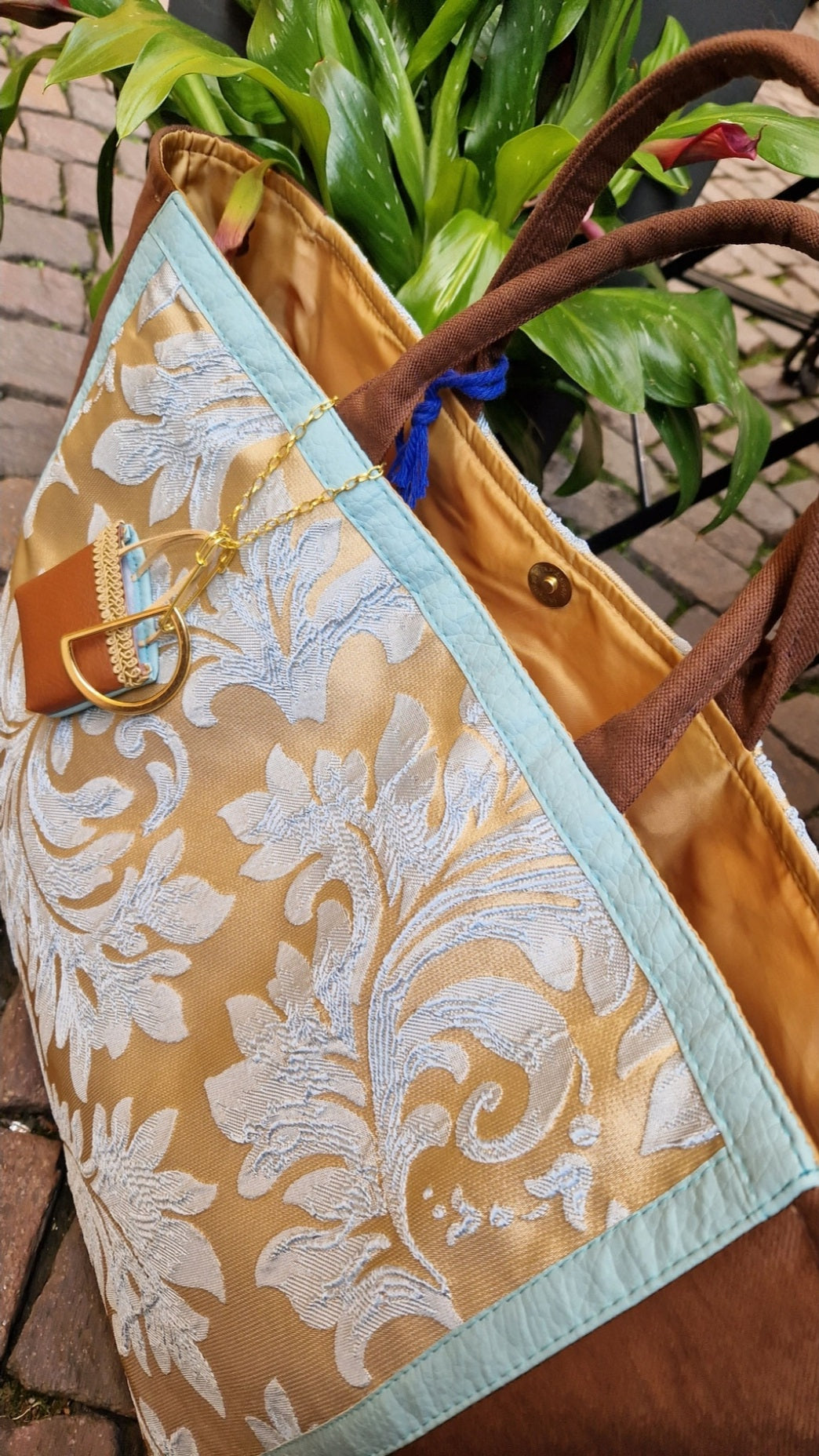 IRIS ORO MAXI