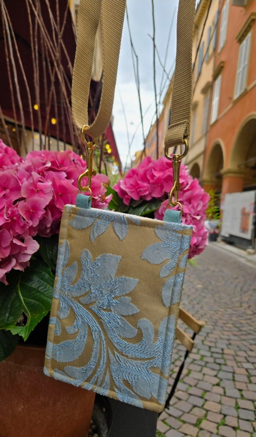 BELLA PORTACELLULARE ORO