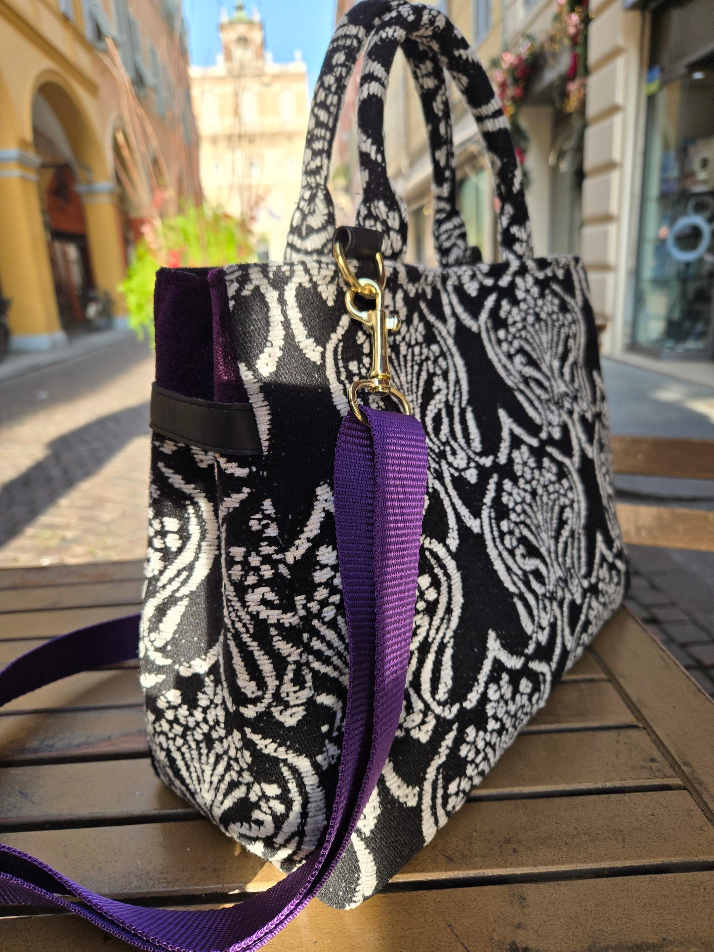 Kelly nera-bianca maxi