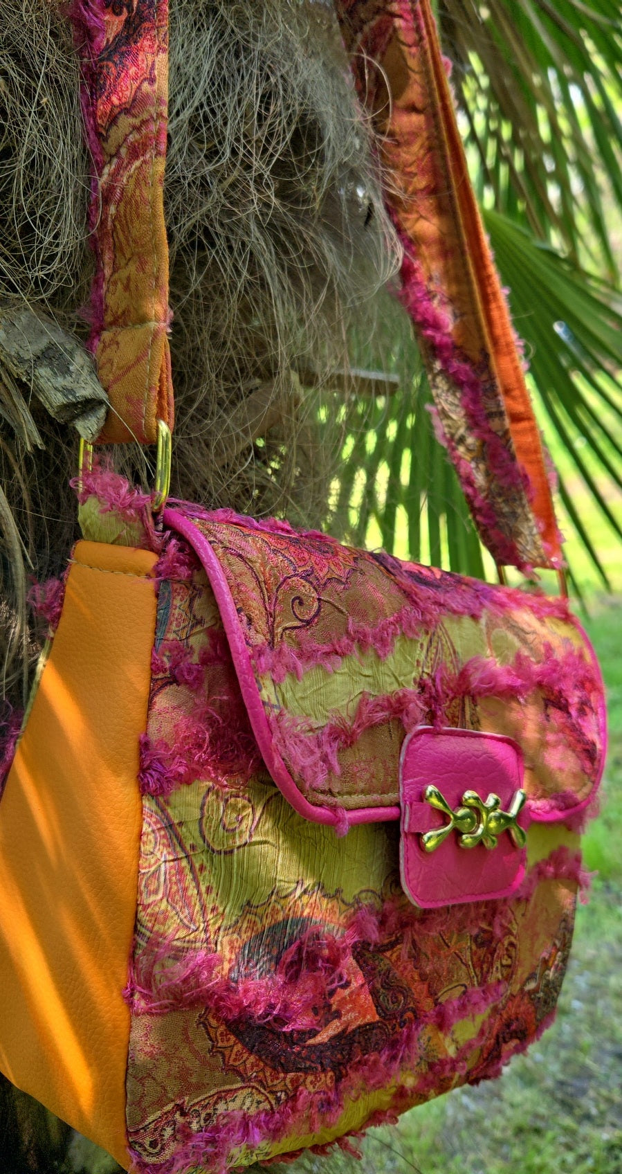 Crossbody  Etna