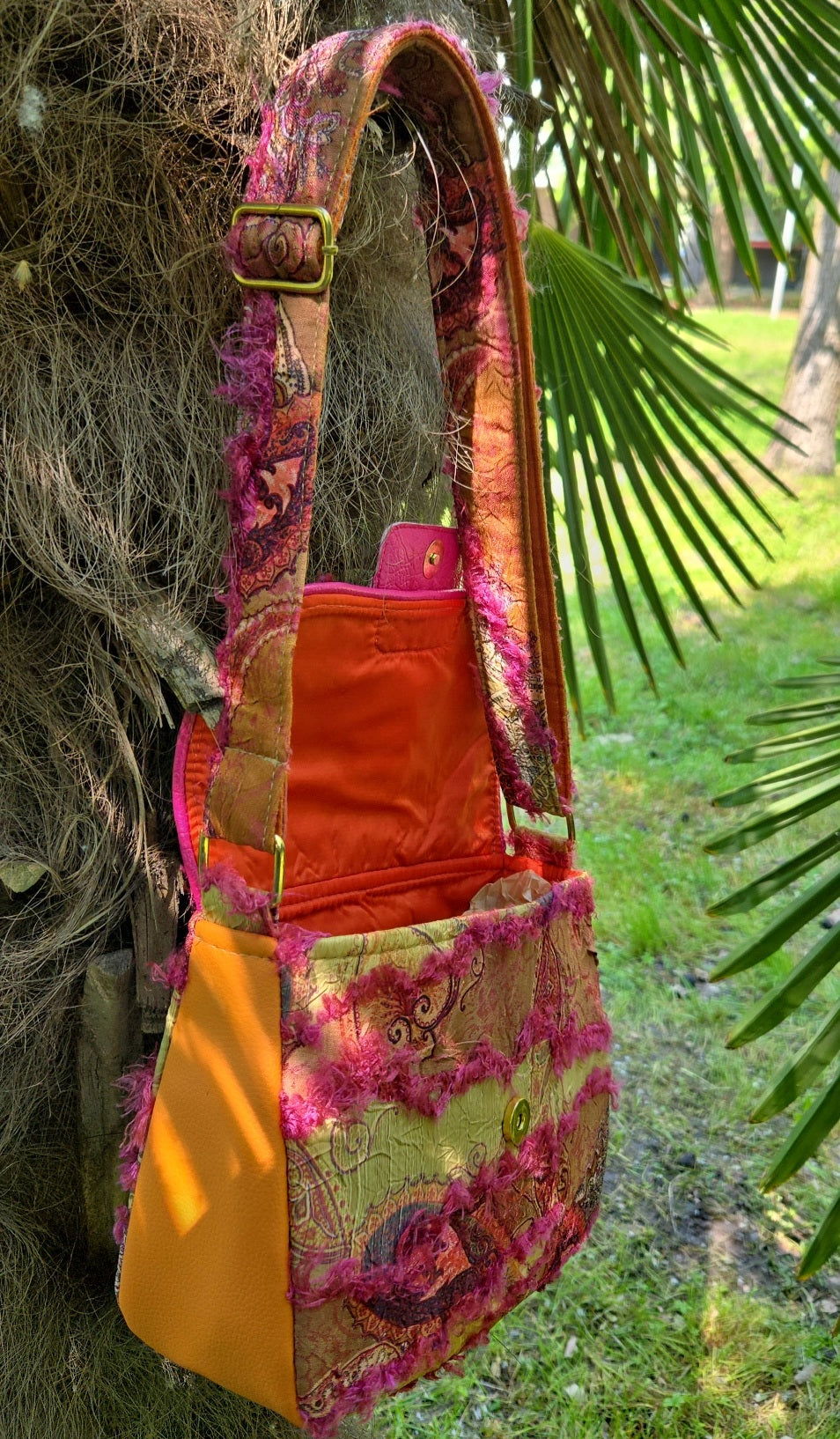 Crossbody  Etna