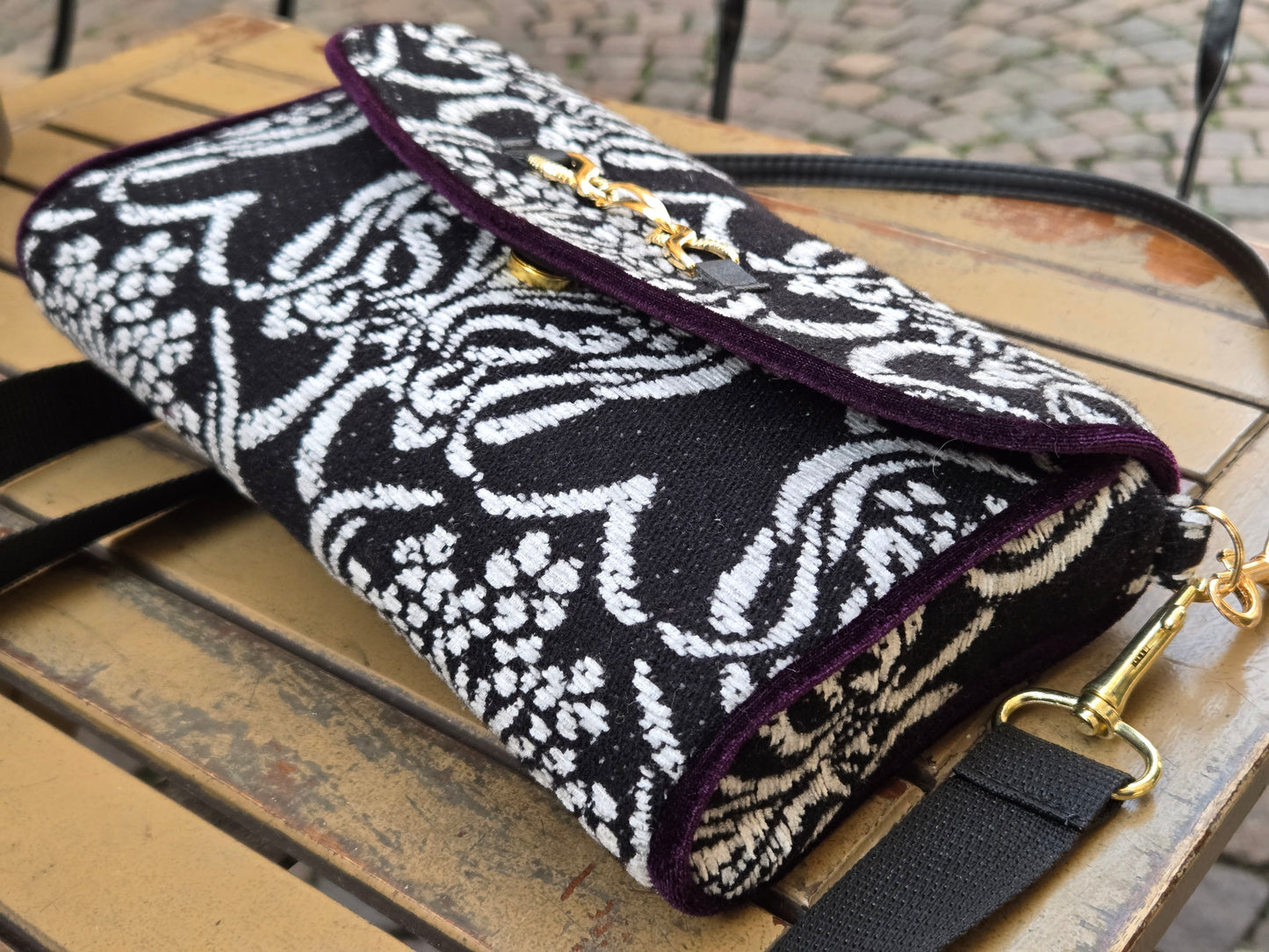 Clutch  Any Nera e bianca