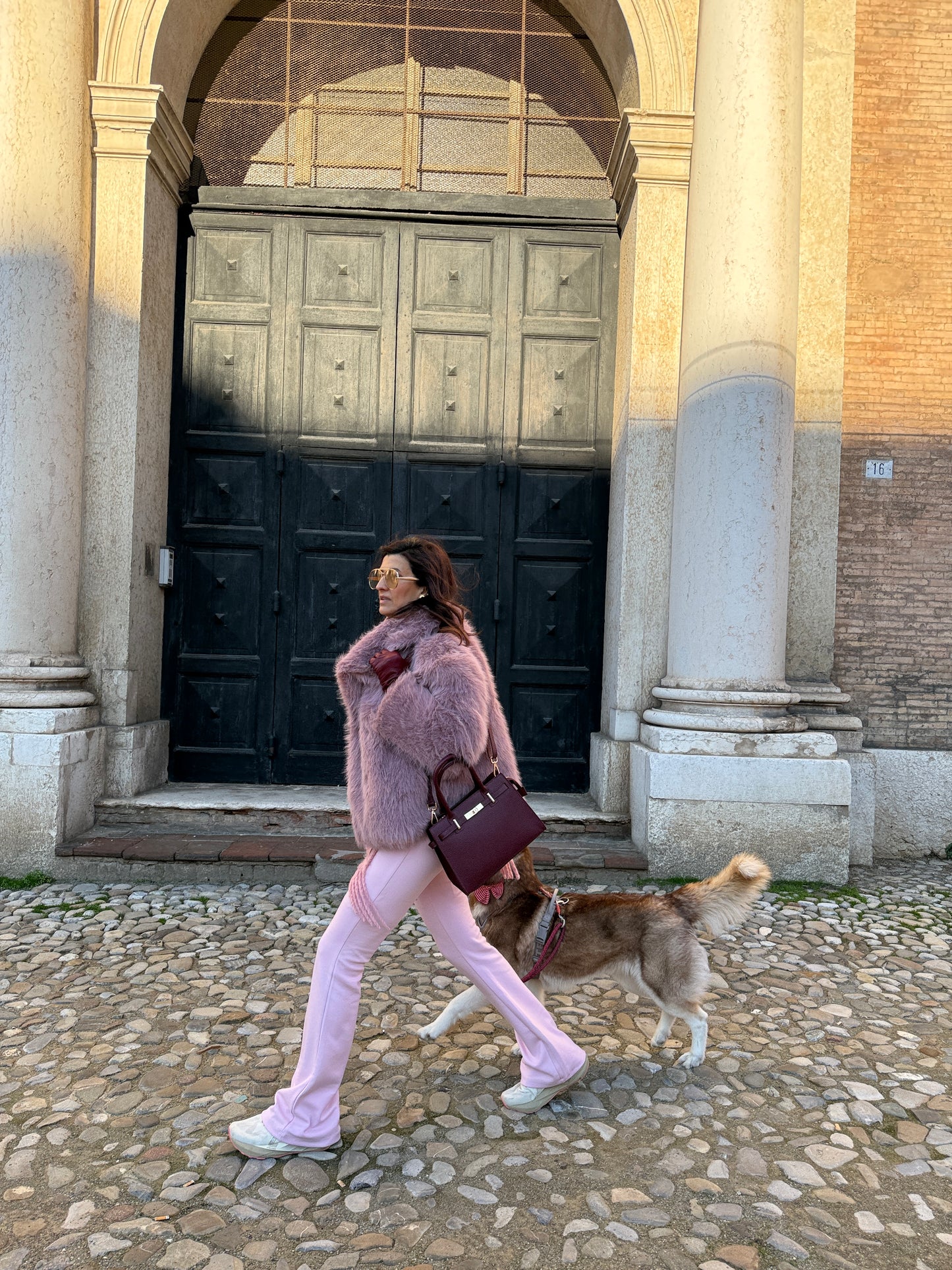 Jacqueline borgogna mini