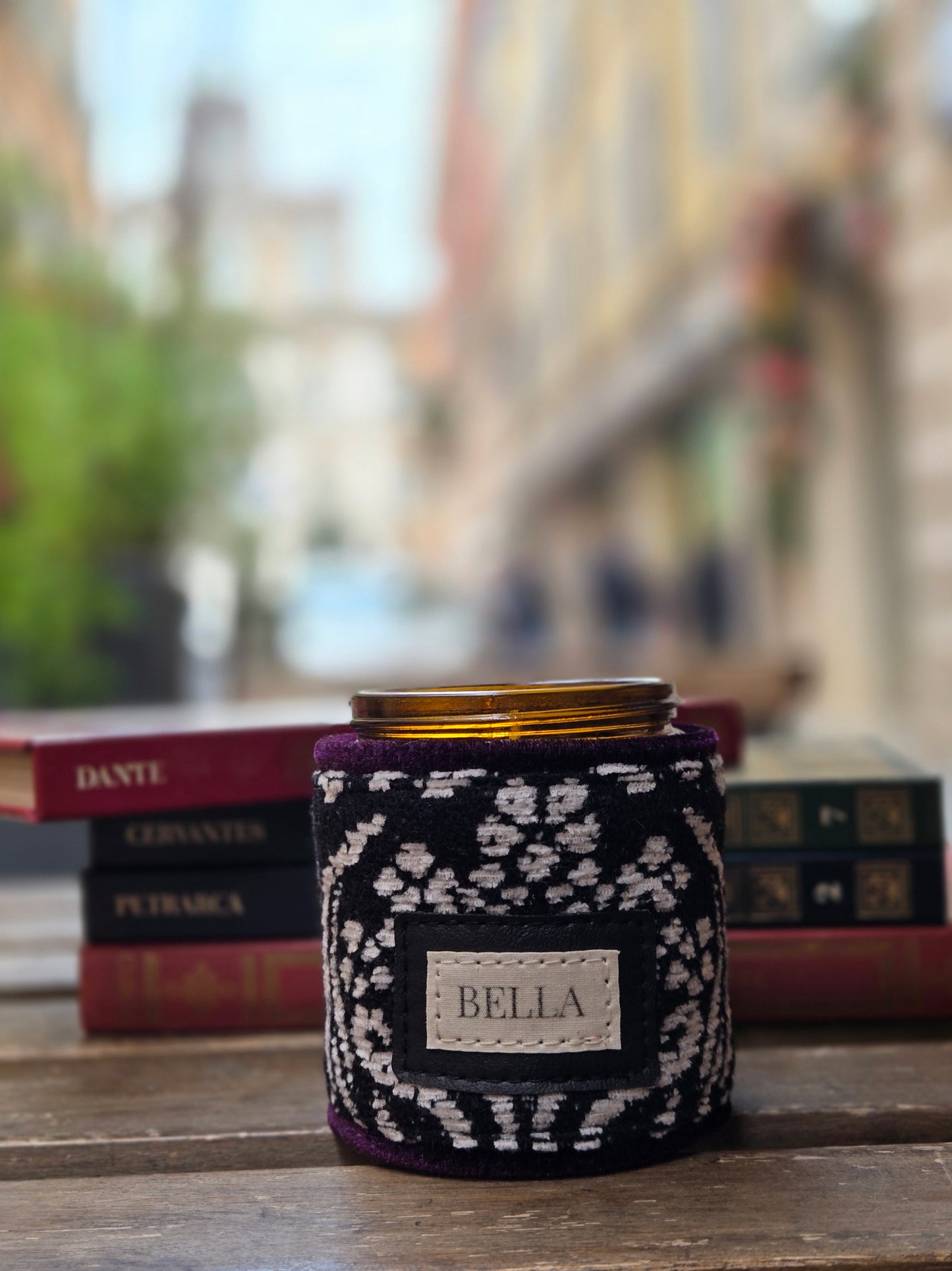 Candela Bella home décor Nera