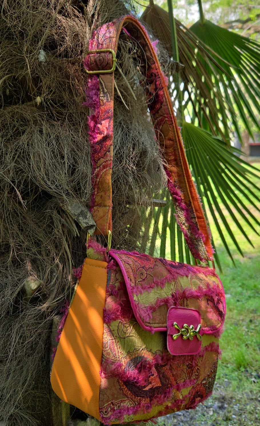 Crossbody  Etna