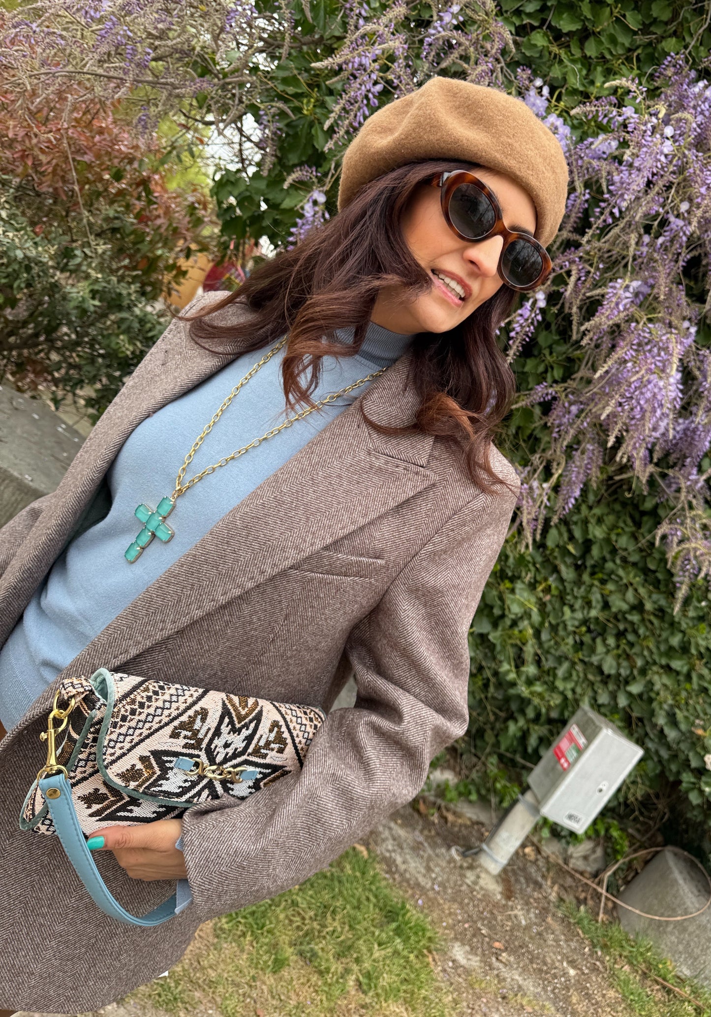Clutch  Any azzurra