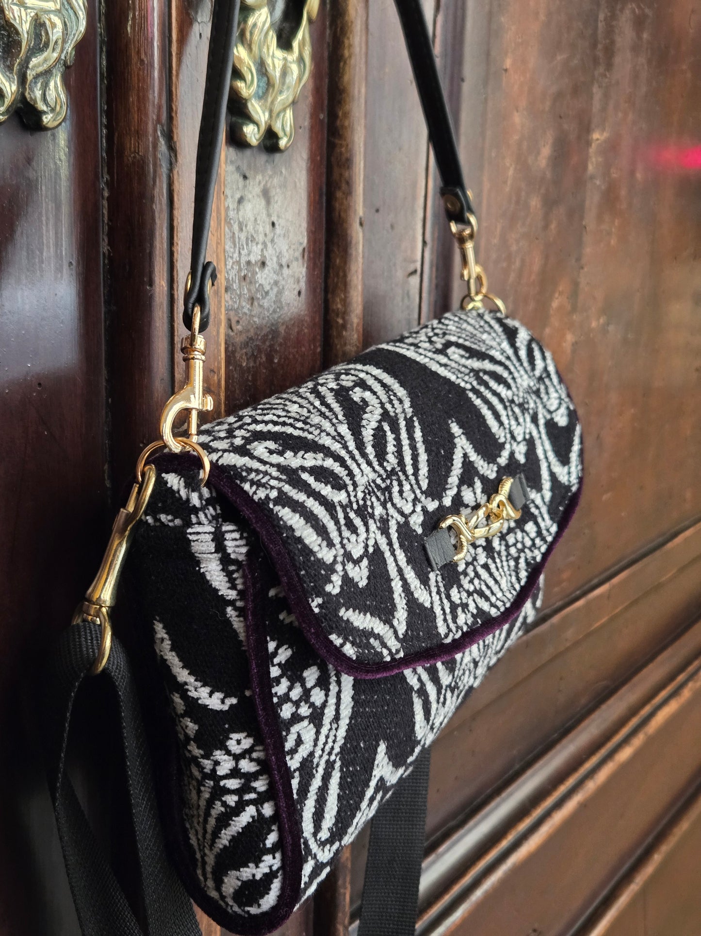 Clutch  Any Nera e bianca