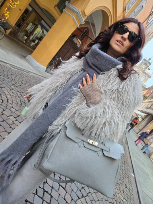 JACQUELINE GRIGIO PERLA