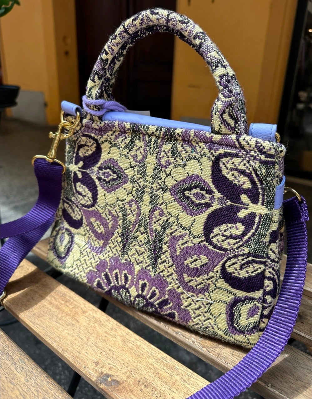 Kelly Gialla mini